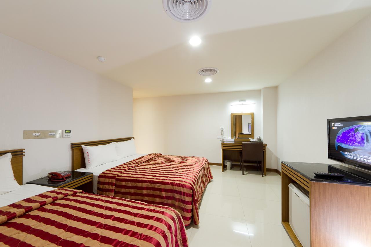 Songshan Hotel เกาสง ภายนอก รูปภาพ